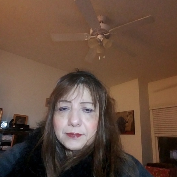 Meet your Posher, Rosalee - Picture 3 of 6